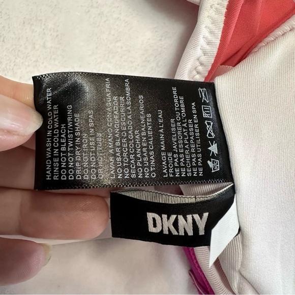 DKNY Bikini Swim Top Size L Pink Purple Band Logo Charm Padded New With Tags - Picture 10 of 14